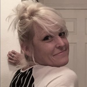 Meet your Posher, Terina